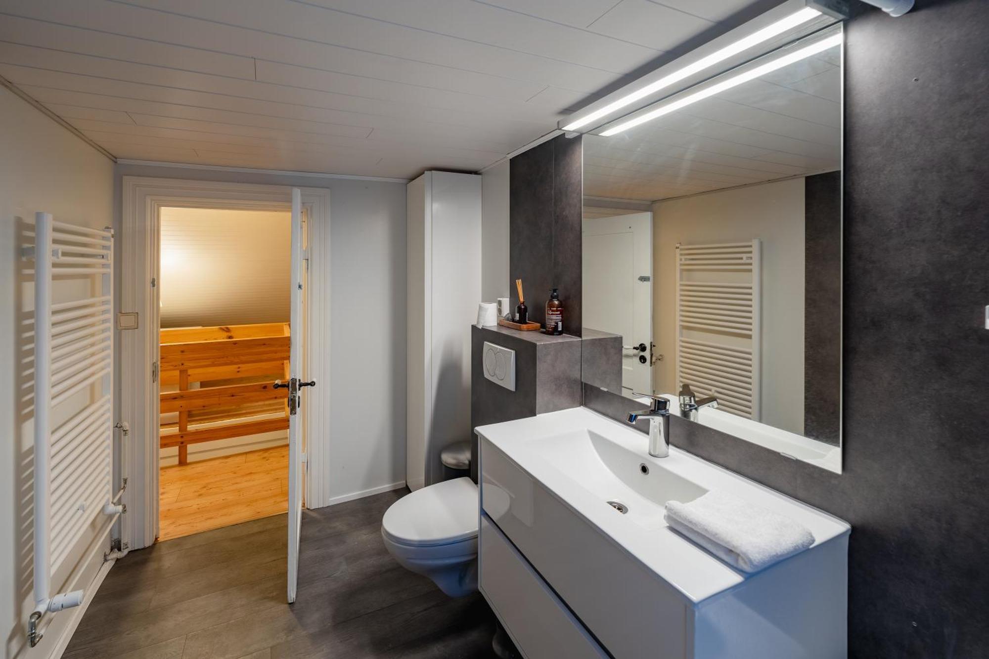 Day Dream Central Akureyri Three Bedroom Apt Εξωτερικό φωτογραφία