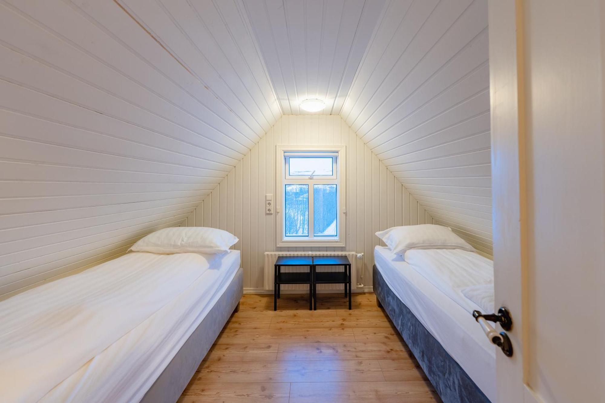 Day Dream Central Akureyri Three Bedroom Apt Εξωτερικό φωτογραφία
